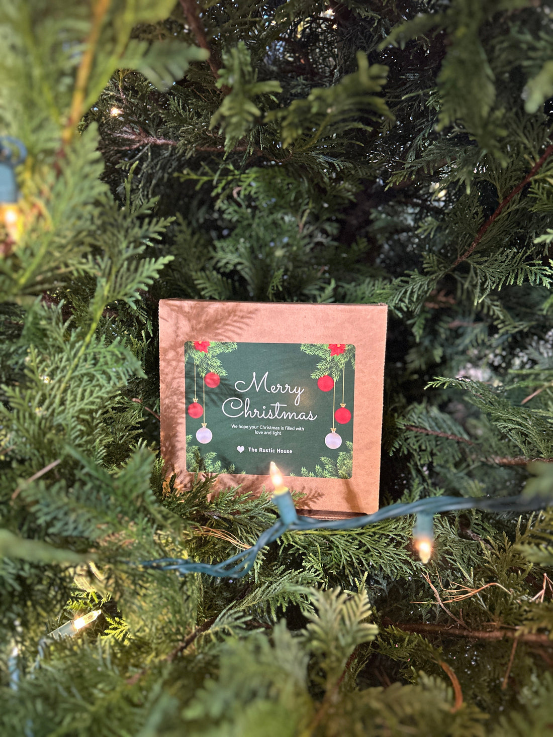 December Magic: The Art of Gifting Holiday Scents